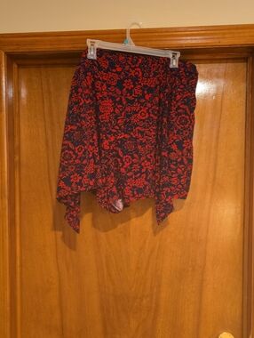 Terra & Sky Red and Black Floral Asymmetrical Shorts